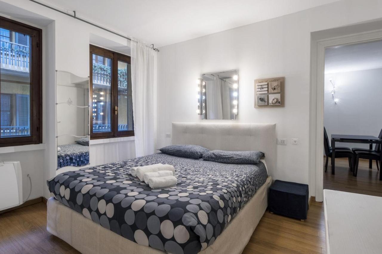 Cozy & Comfy Apt In Navigli Area Milão Exterior foto