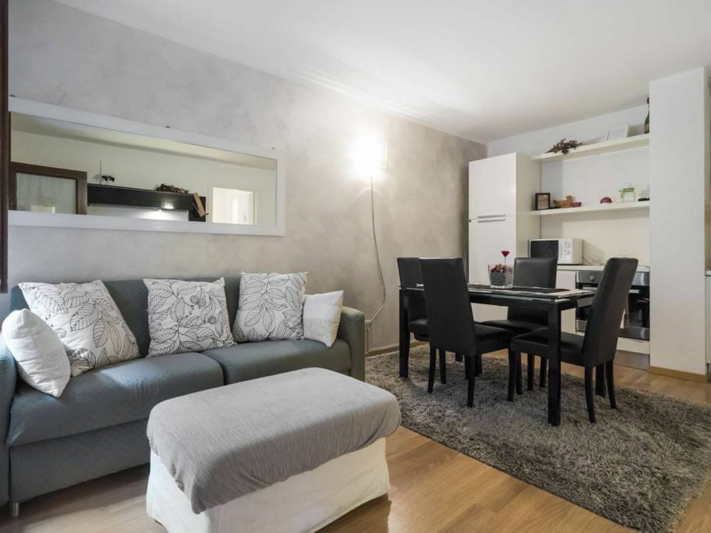 Cozy & Comfy Apt In Navigli Area Milão Exterior foto